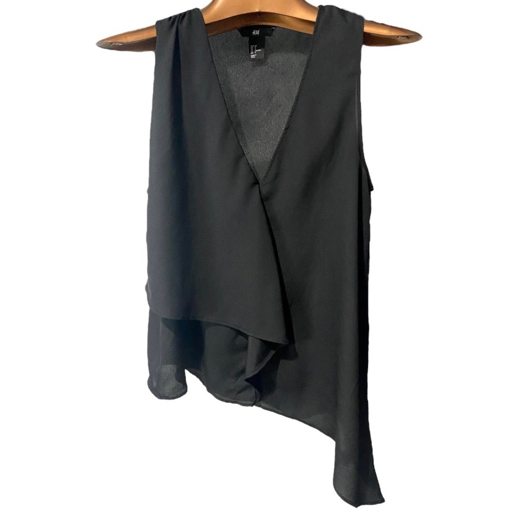 🔴 5/$20, H&M Asymmetrical Chiffon Black Top